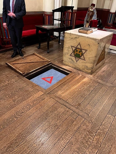 86a13e1d4859e5a434c60d4b4d56fcc1